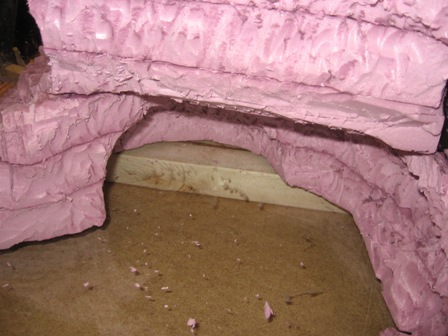 below tunnel for moist hide